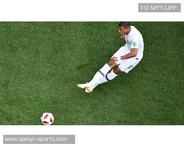 姆巴佩因脚踝扭伤缺席法国队首场训练正在积极接受治疗