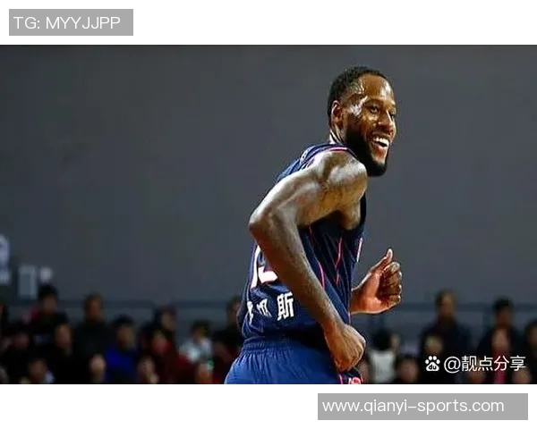 乔治表现平平三分命中率不佳却贡献15分4篮板6助攻球队仍需提升整体状态